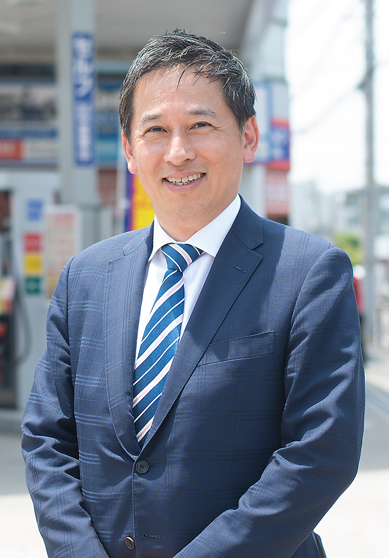 代表取締役 薮嵜  康一写真